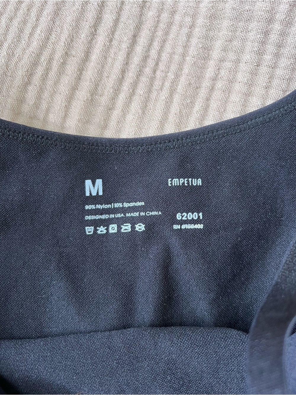 Shapermint Black Seamless Slim-Fit Camisole - Picture 2 of 7